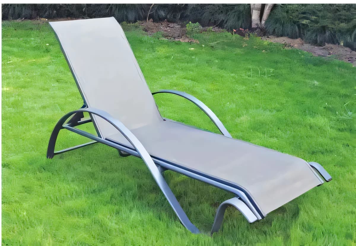 Reposera de aluminio o acero · modelo 02