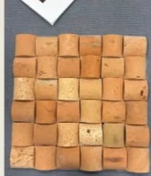 Ladrillo rojo de terracota en mosaico convexo 50 × 50