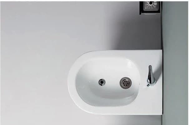 Bidet de piso, línea redondeada 53,5 × 35,6 × 31