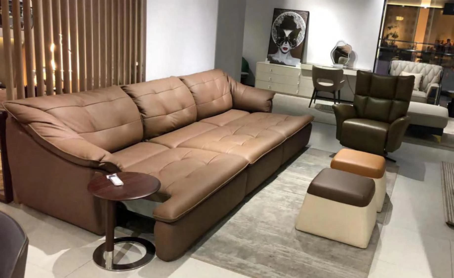 Sofá Pausa · Sofá cama eléctrico de tres cuerpos 345 × 110 cm