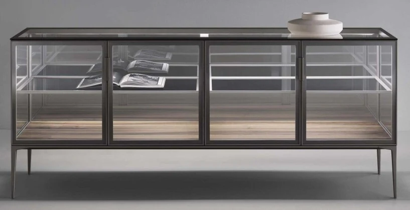 Vitrina baja transparente con estantes