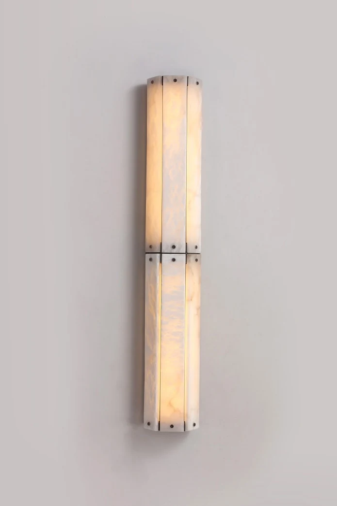 Aplique de columna de alabastro con fajas metálicas 77 cm