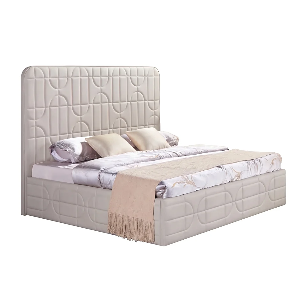 Cama tapizada con costuras de arcos en el respaldo y la base