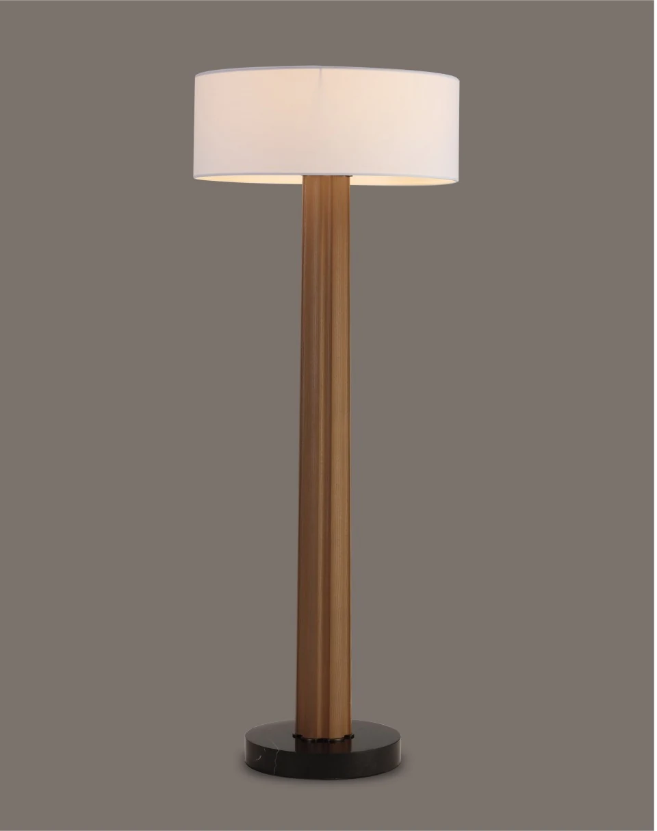 Lámpara de pie de columna acanalada de madera con pantalla de tambor 136,5 cm
