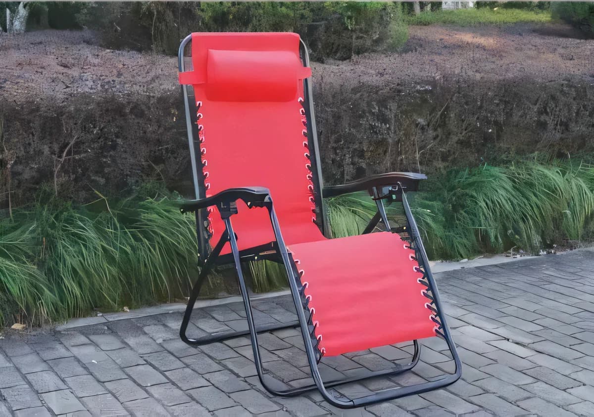 Reposera de acero · modelo 02
