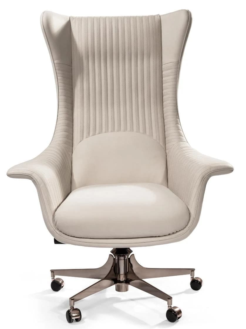 Sillón Medardo · Sillón de escritorio de respaldo alto con base dorada