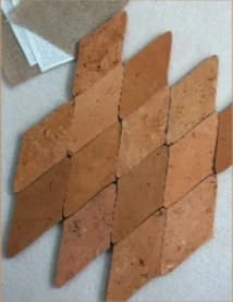 Ladrillo rojo de terracota rombo en mosaico