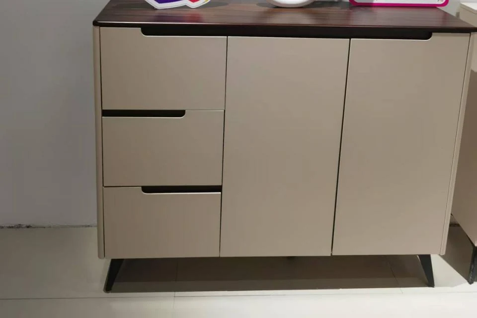 Zapatero café con leche y ámbar, 120 × 35 × 100 cm