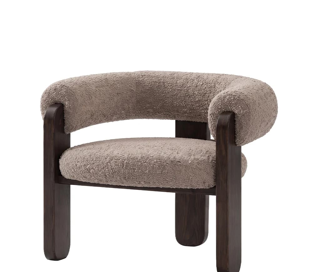 Sillón Cantera · Sillón de respaldo en herradura con patas oscuras 90 × 76 cm